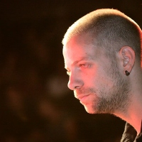 630741974_apdbz-M
