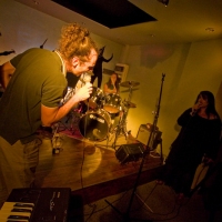 moti_frances_party_03_11_07-036