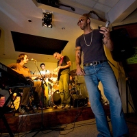 moti_frances_party_03_11_07-041