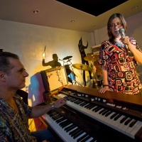 moti_frances_party_03_11_07-045